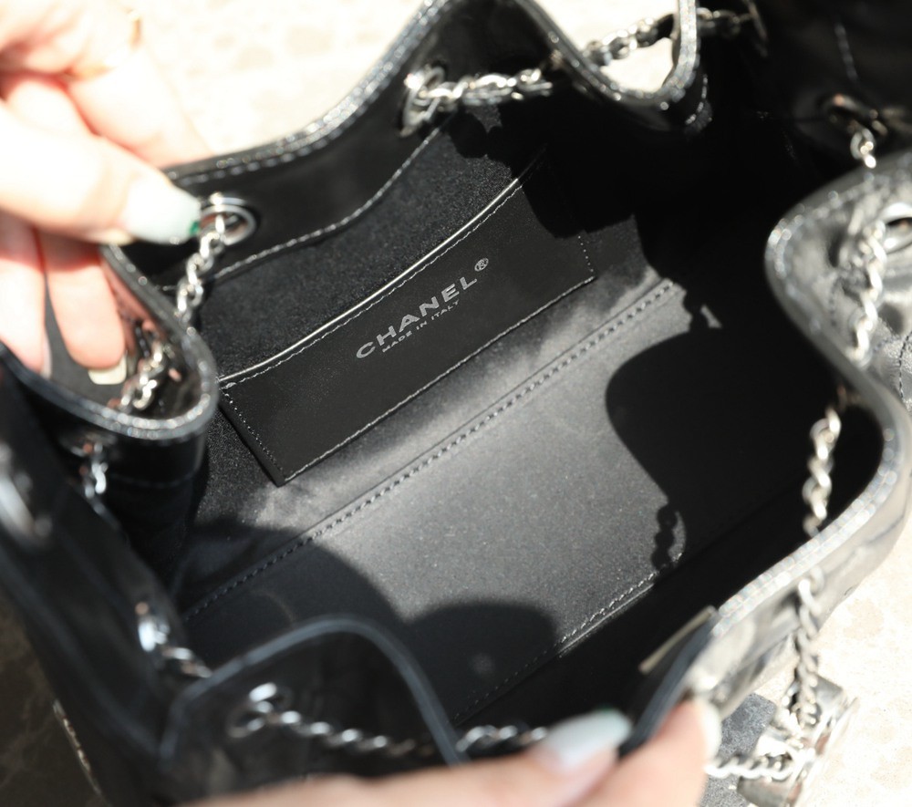 26P 25Bag Mini HandBag亮牛皮黑色/銀鏈_3