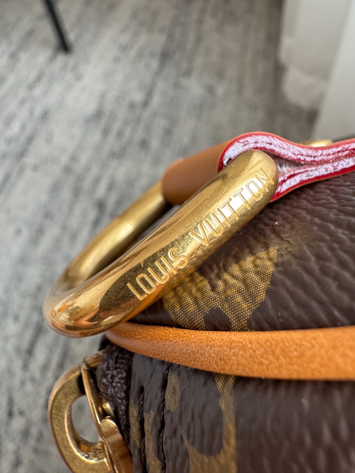 M28957 Keepall Bandoulière 25波士頓包_10