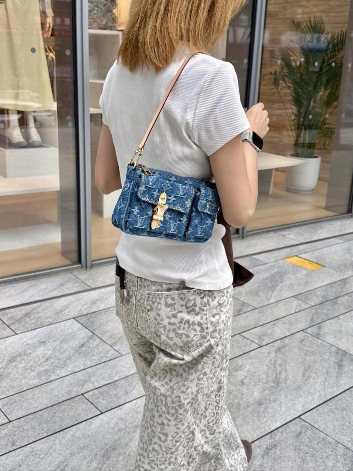 M27602 Pochette Accessoire Cargo丹寧牛仔包