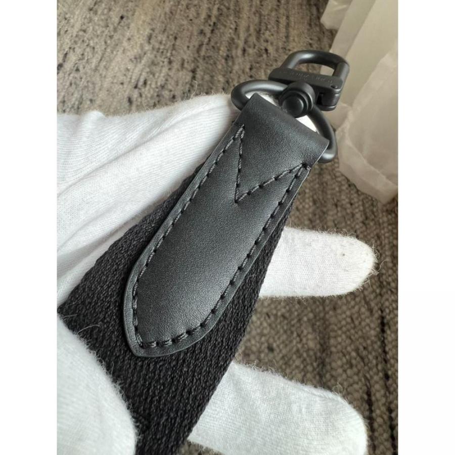 Keepall Bandouliere 25 手袋 M46687_22