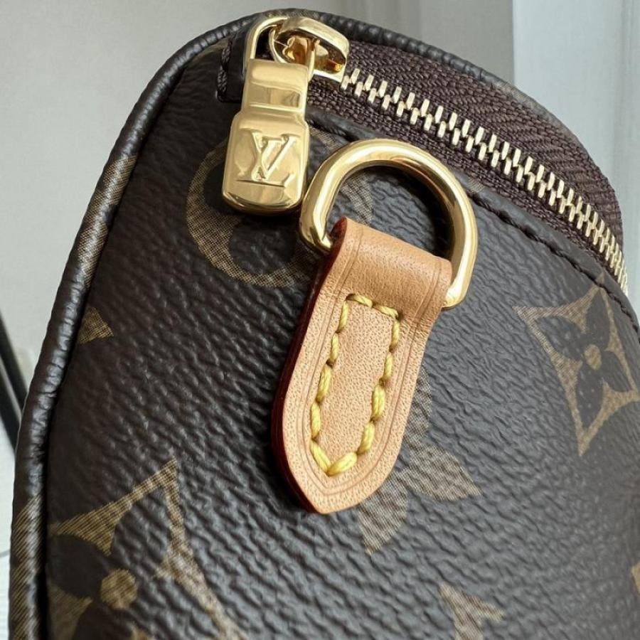 Mini Bumbag 手袋 M82335_13