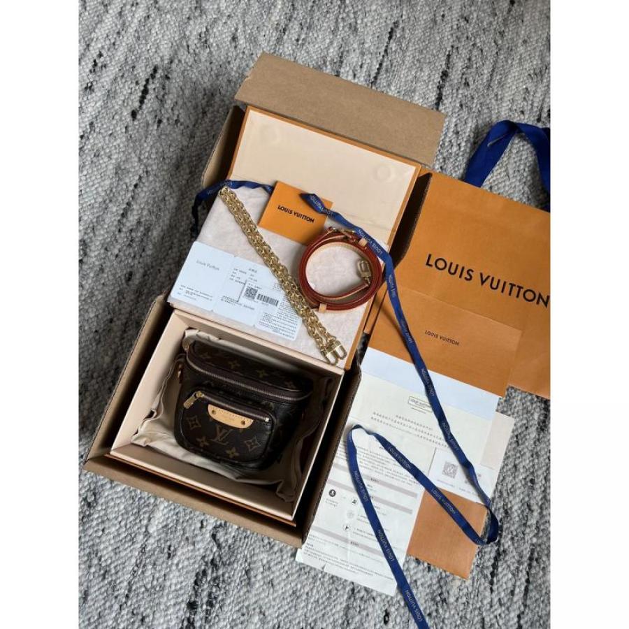 Mini Bumbag 手袋 M82335_16