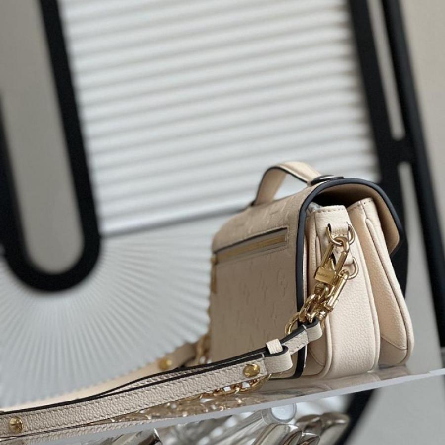 Pochette MetisEAST WEST 手袋 M22942_2