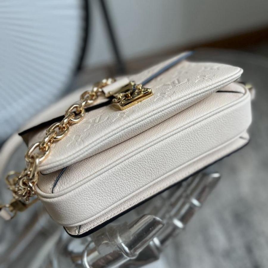 Pochette MetisEAST WEST 手袋 M22942_3