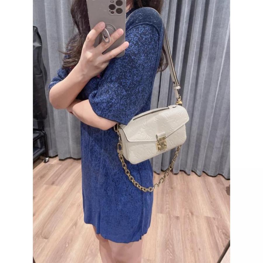 Pochette MetisEAST WEST 手袋 M22942_5