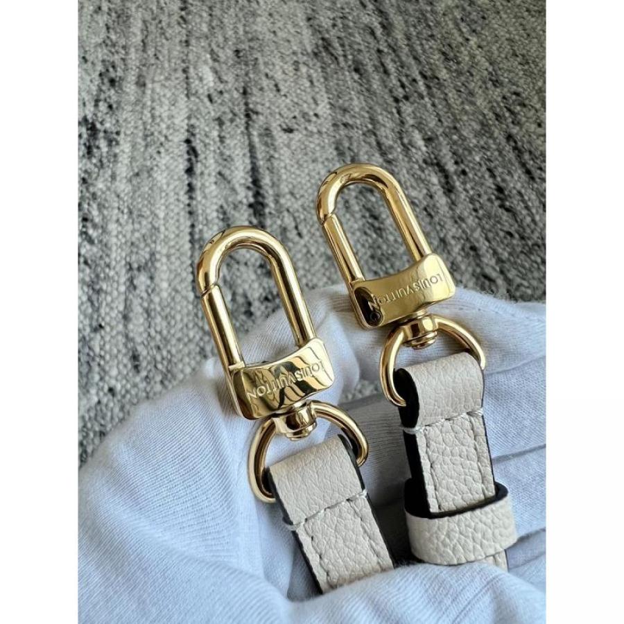 Pochette MetisEAST WEST 手袋 M22942_18