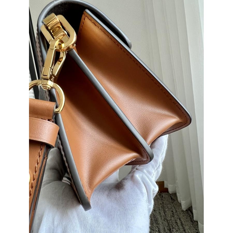 Dauphine Lock XL 迷你手袋 M46537_10