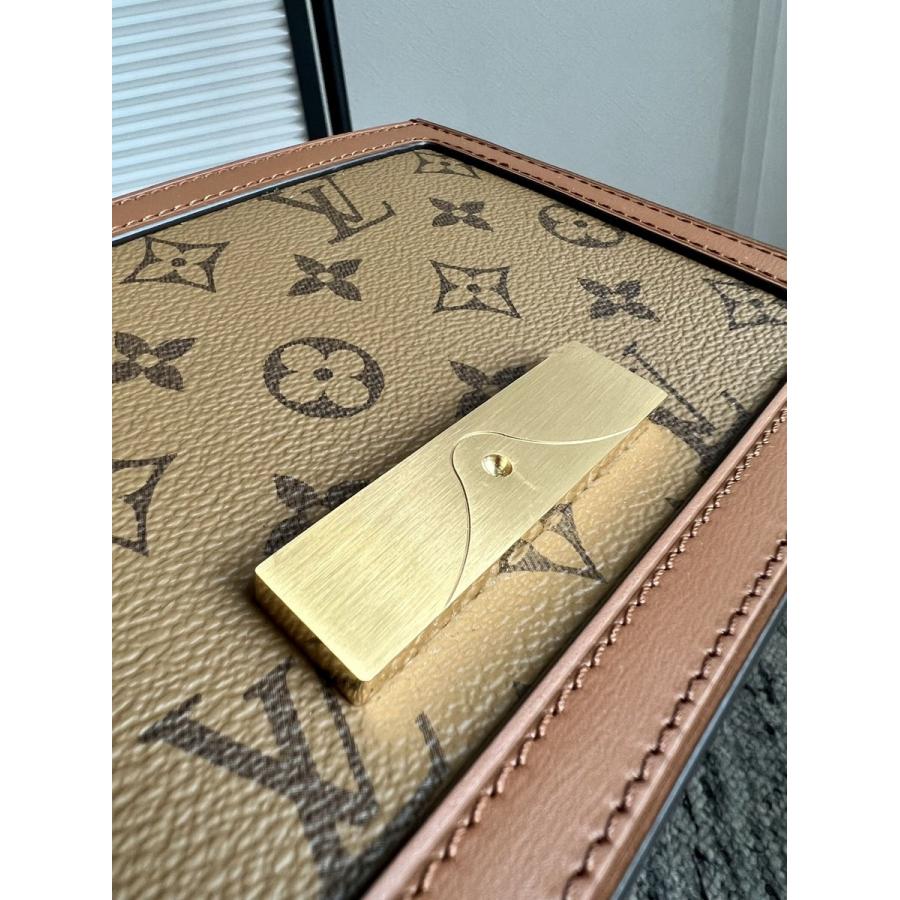 Dauphine Lock XL 迷你手袋 M46537_18