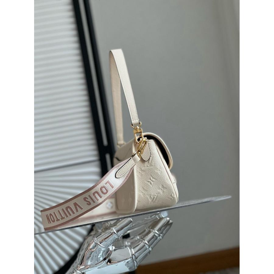 Diane法棍包M46388_7