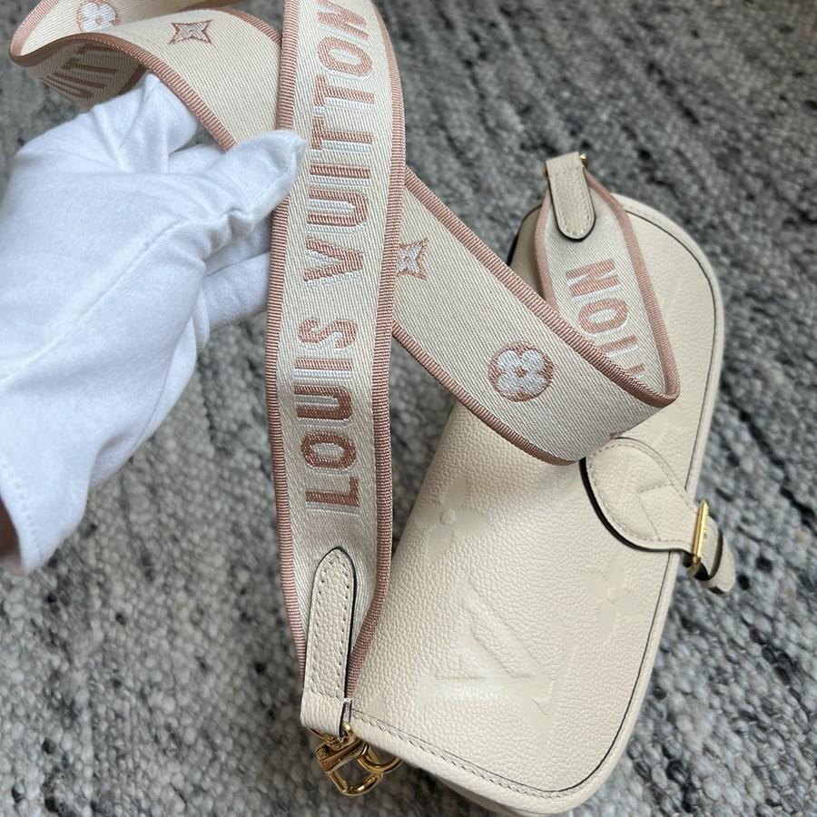 Diane法棍包M46388_14