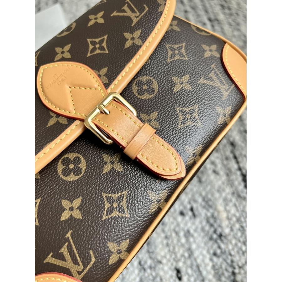 Diane法棍包 M45985_12