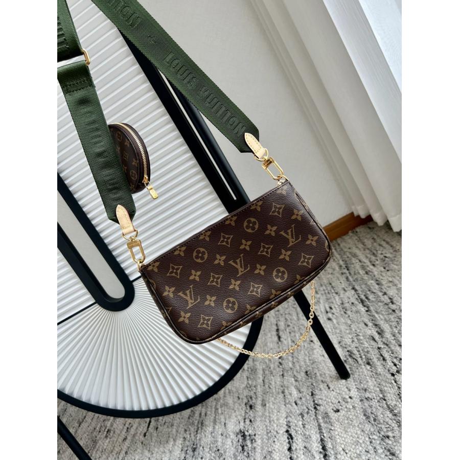 Multi Pochette Accessoires 手袋 M44813_10