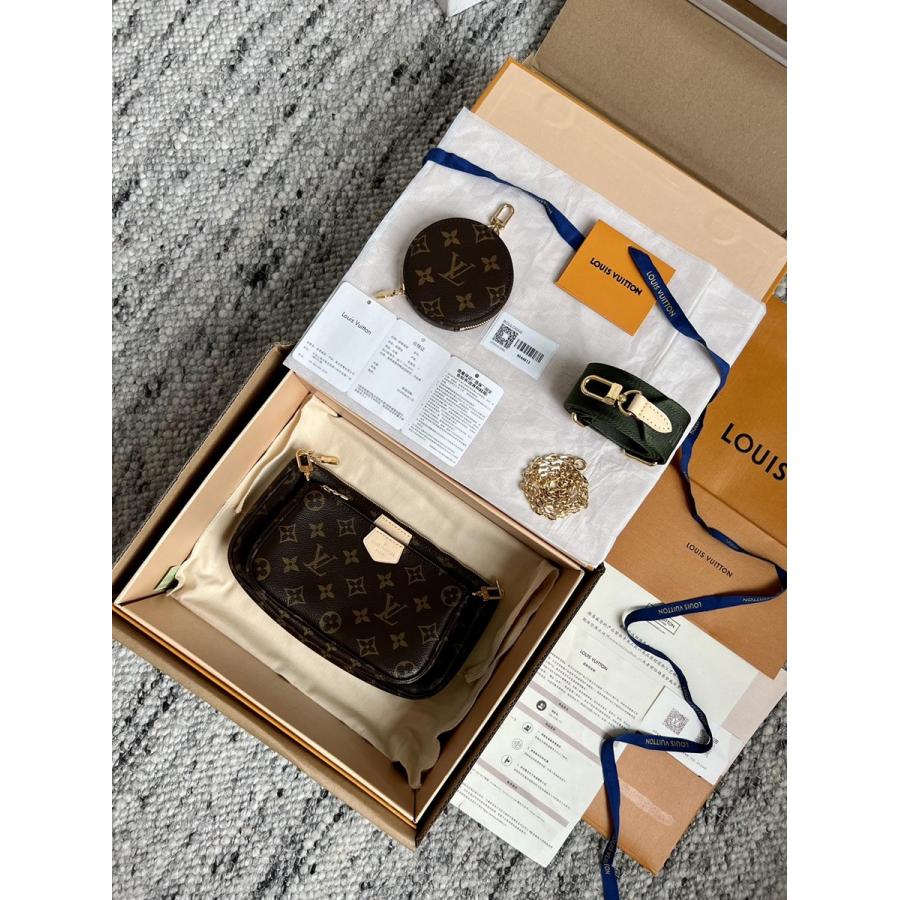 Multi Pochette Accessoires 手袋 M44813_11