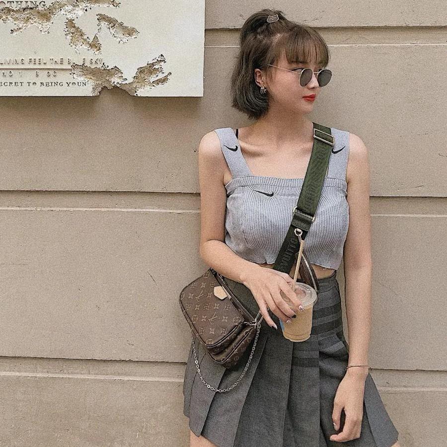 Multi Pochette Accessoires 手袋 M44813_19