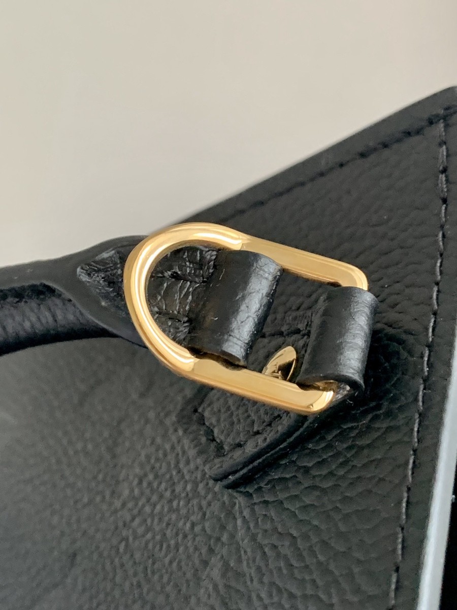 Petit Sac Plat手袋M80478_7