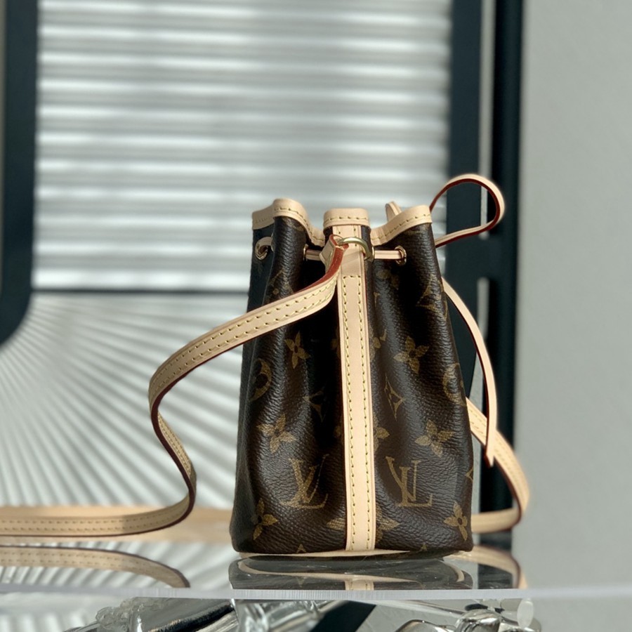 Nano Noe手袋M41346_2