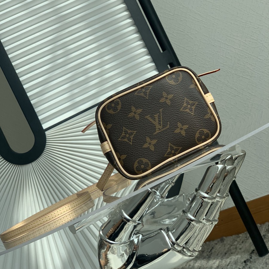 Nano Noe手袋M41346_3