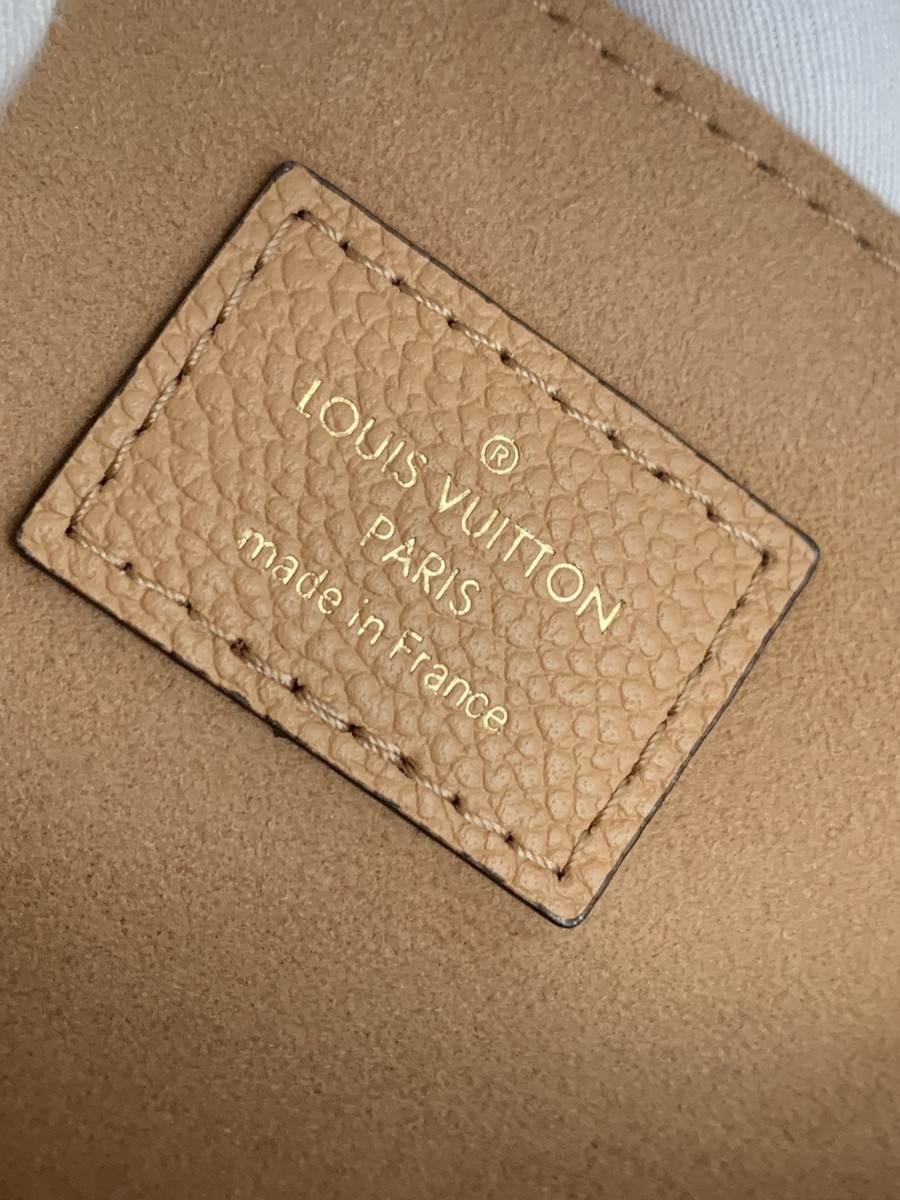 Pochette MEtis 手袋M45809_10