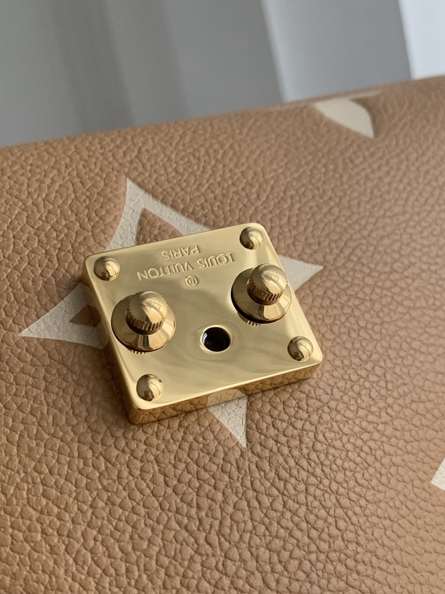 Pochette MEtis 手袋M45809_14