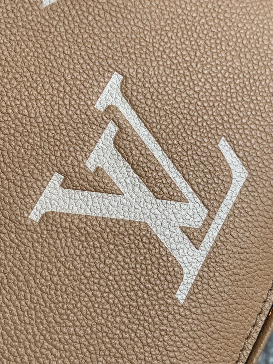 Pochette MEtis 手袋M45809_20