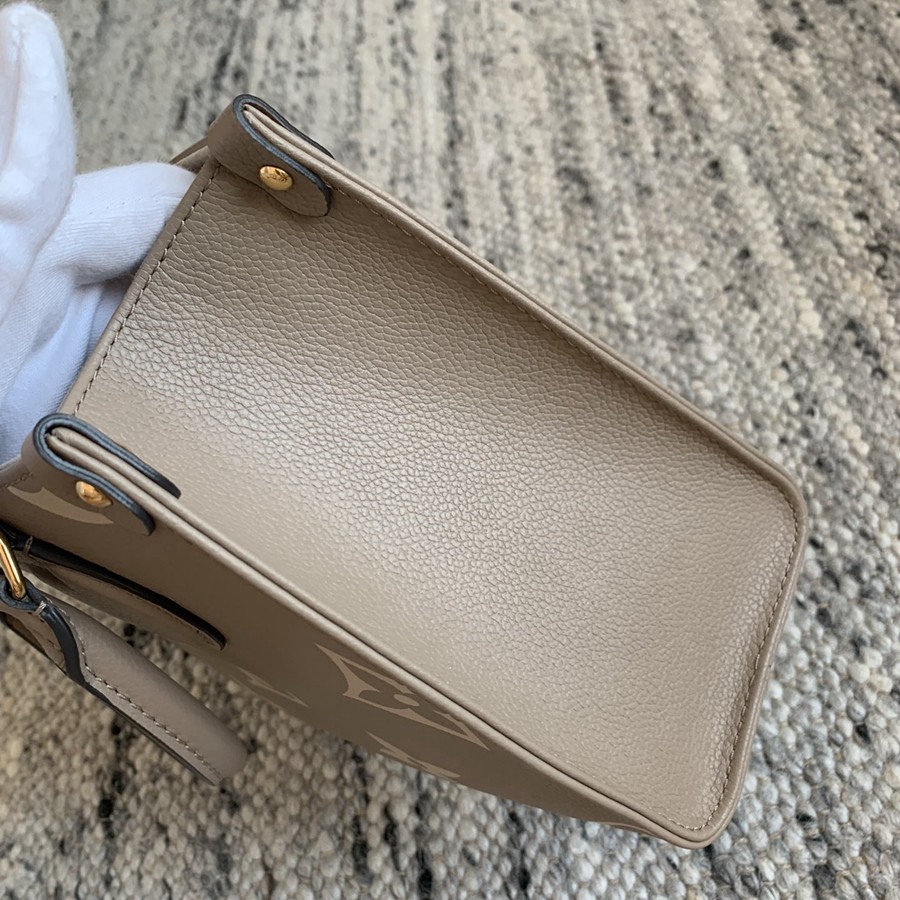 OnTheGo小號Tote包M45779_11