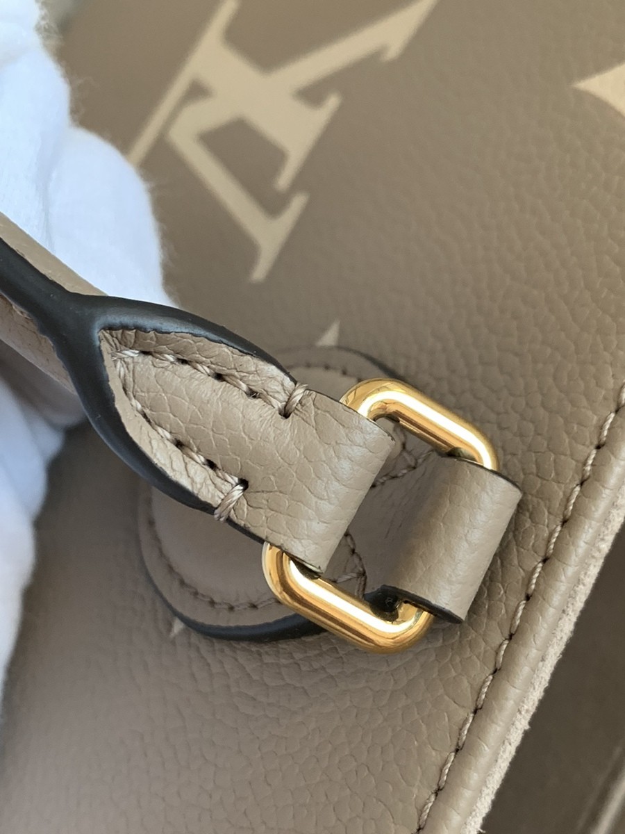 OnTheGo小號Tote包M45779_13