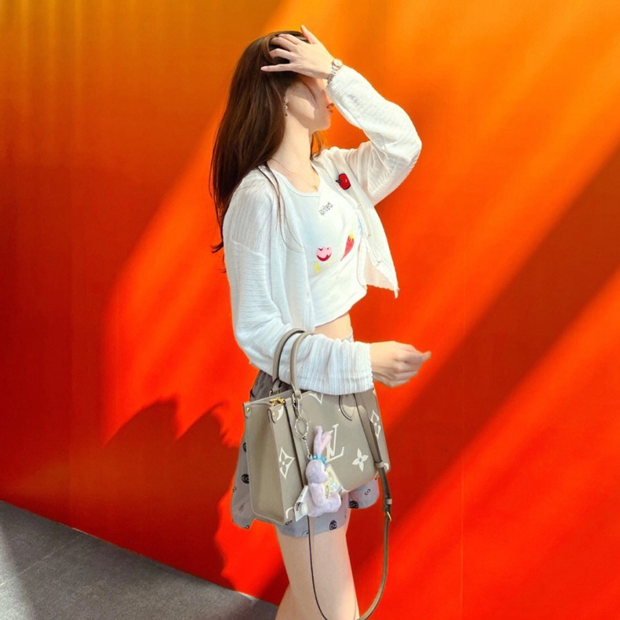 OnTheGo小號Tote包M45779_21