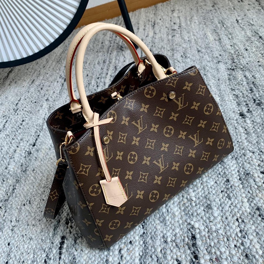 Montaigne 中號手袋 M41056_12