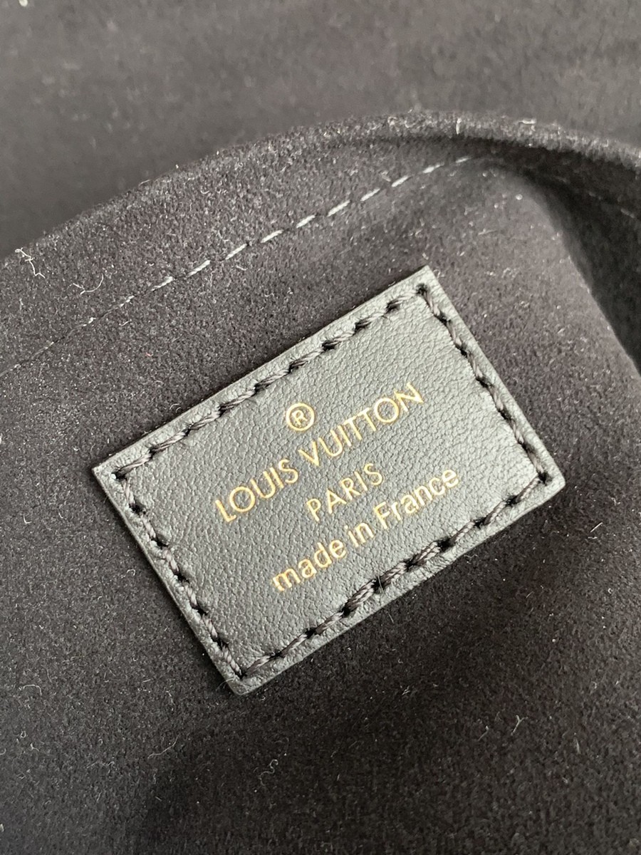 LOCKY BB 手袋 M44141_8