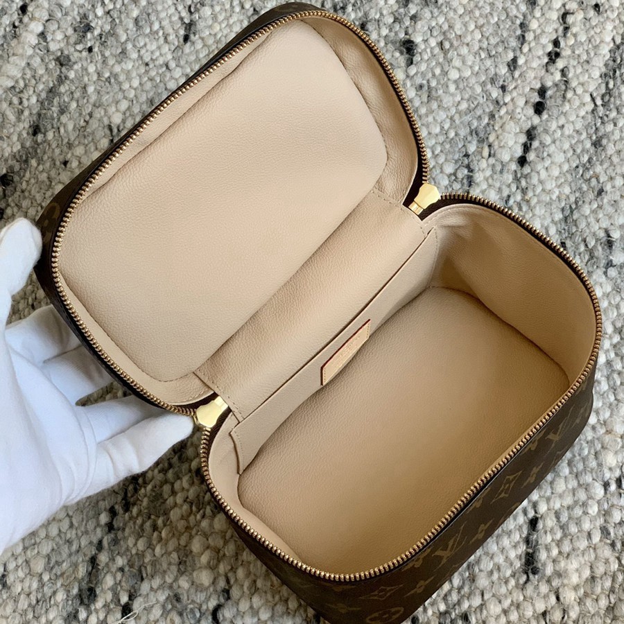 NICE 化妝包 M44495_15