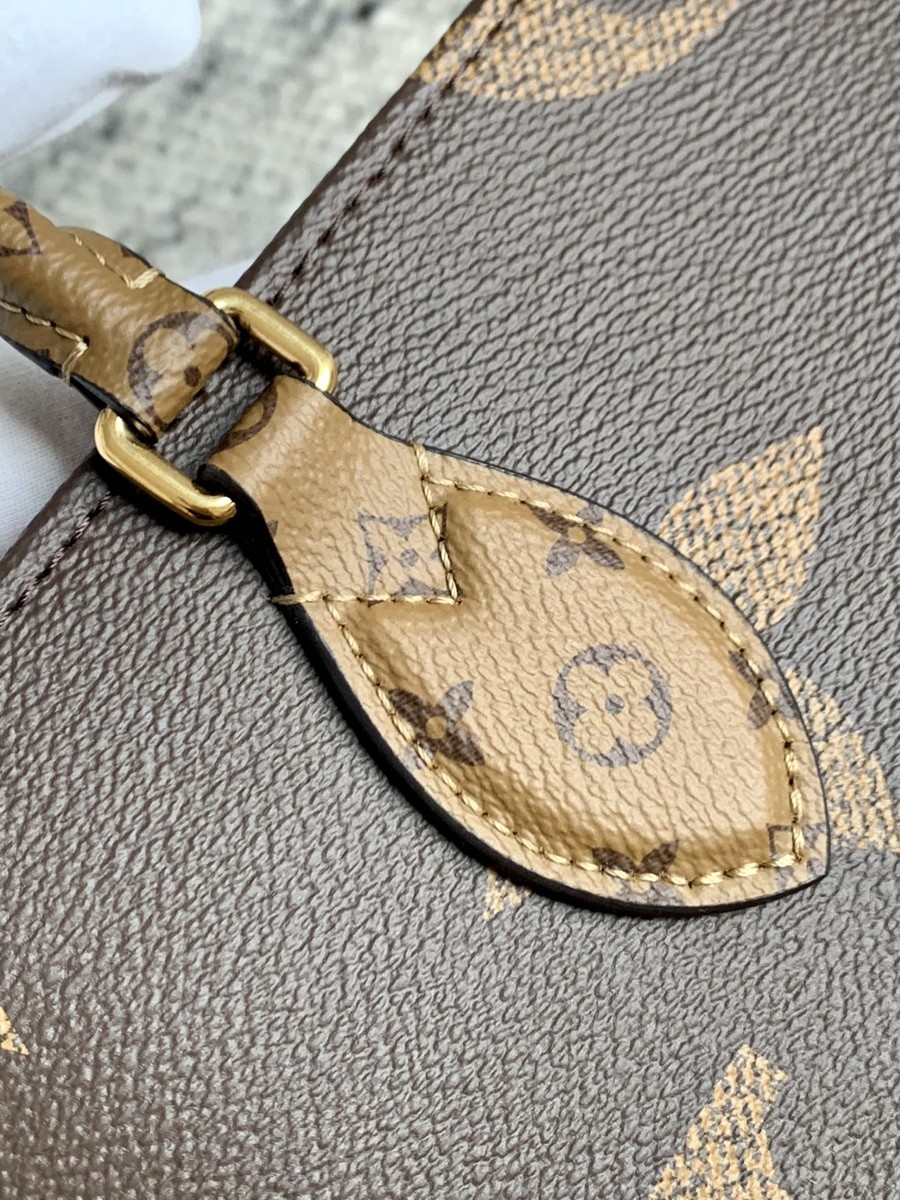 OnTheGo 中號手袋 M45039_12