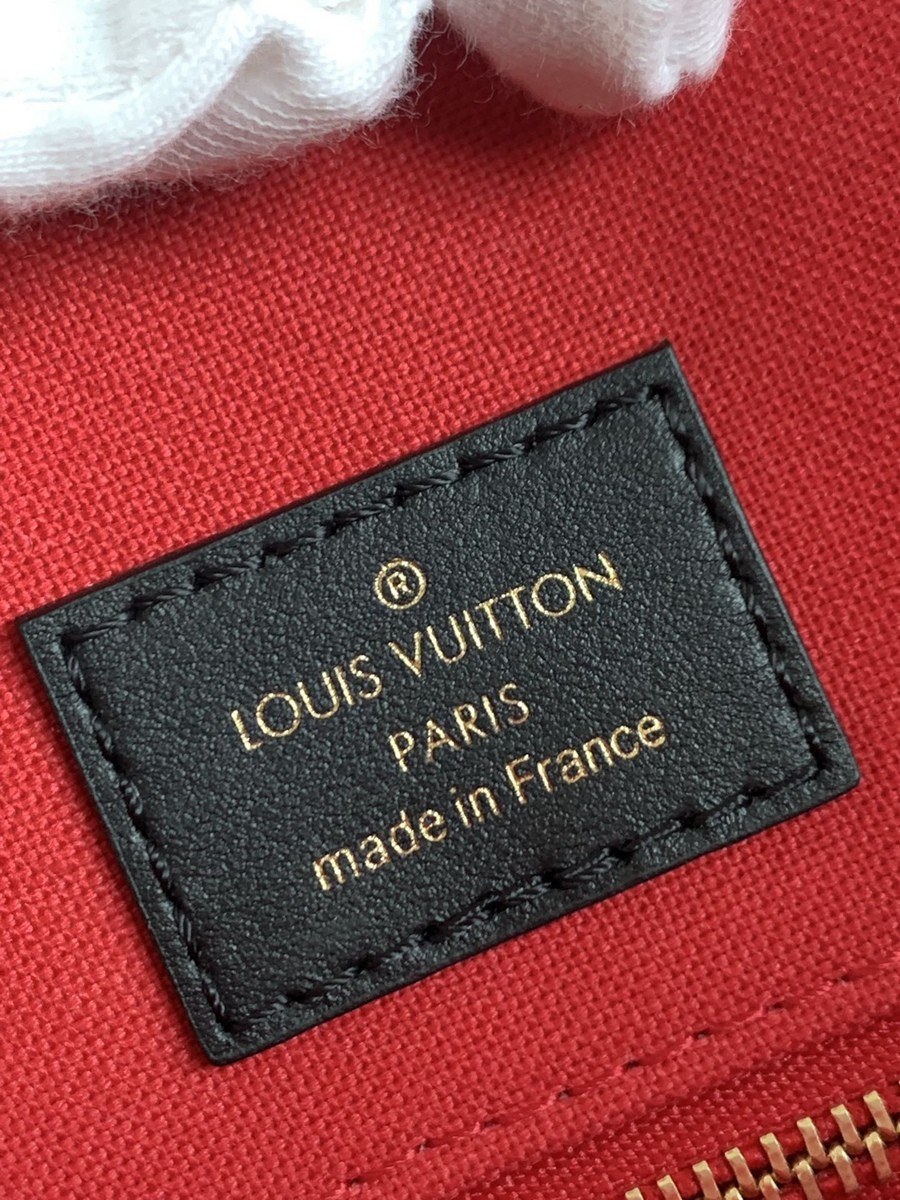 OnTheGo 中號手袋 M45039_16