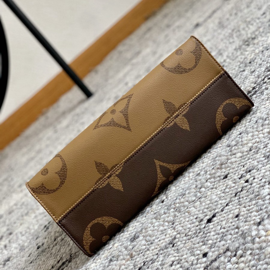 OnTheGo 中號手袋 M45039_5