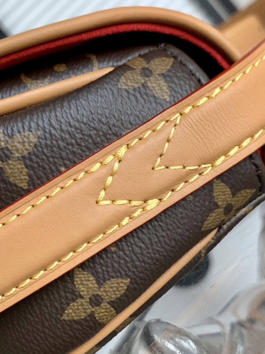 TAMBOURIN手袋M44860_10