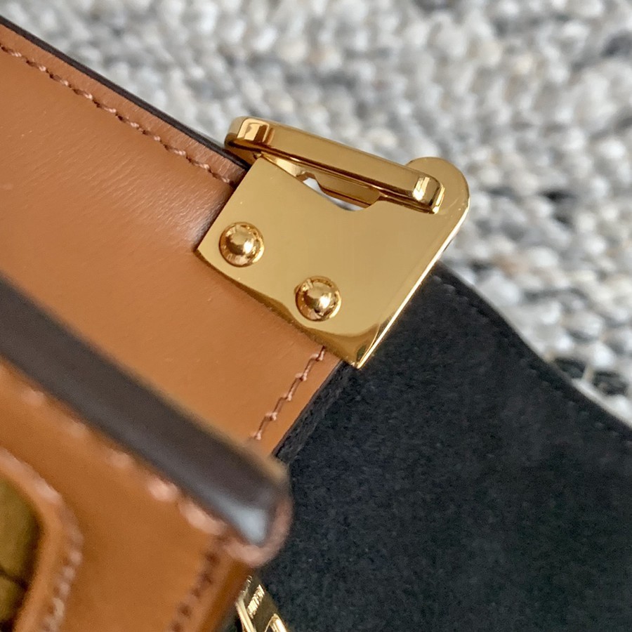 Dauphine 中號手袋 M45958_18