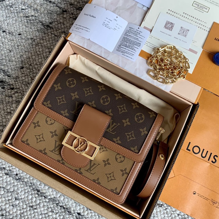 Dauphine 中號手袋 M45958_24