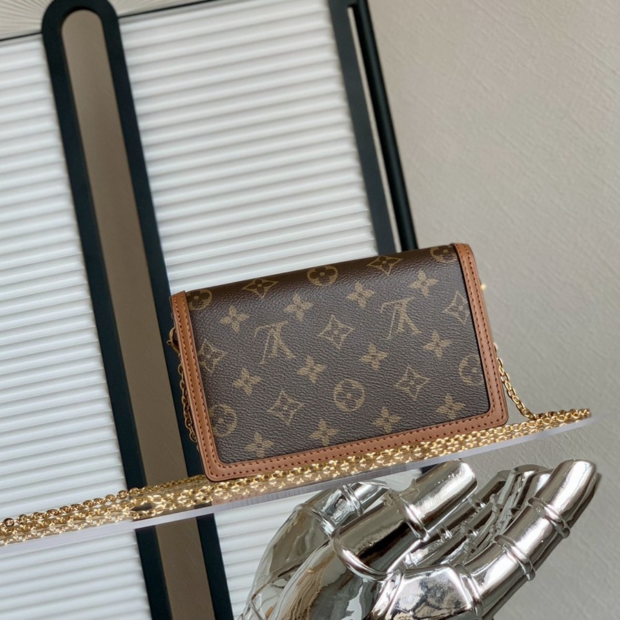 Dauphine 鏈條包M68746_3