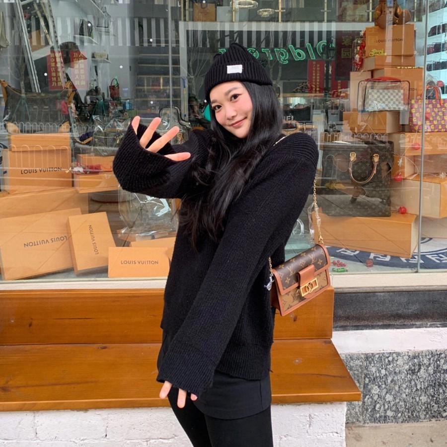 Dauphine 鏈條包M68746_14