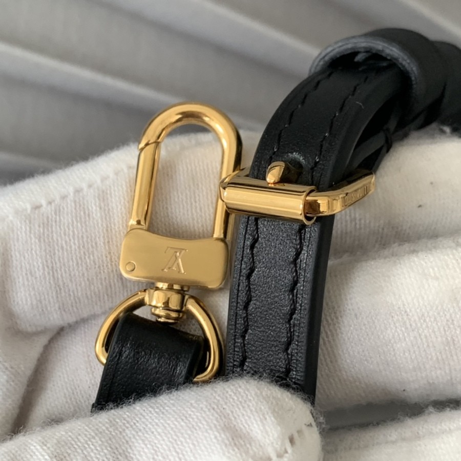 Boite Chapeau 迷你包 M68276_16