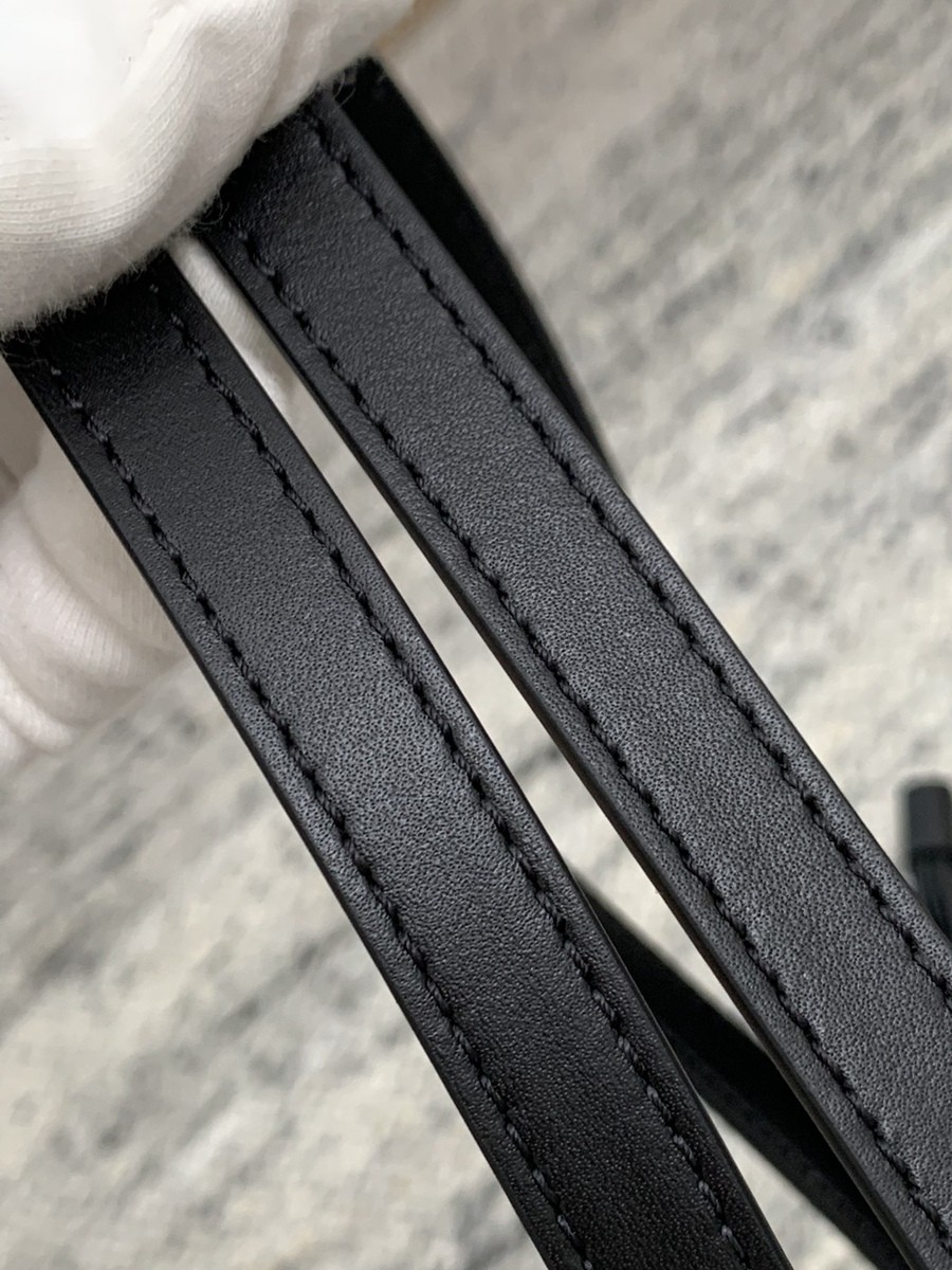 OnTheGo 大號手袋 M44925_14