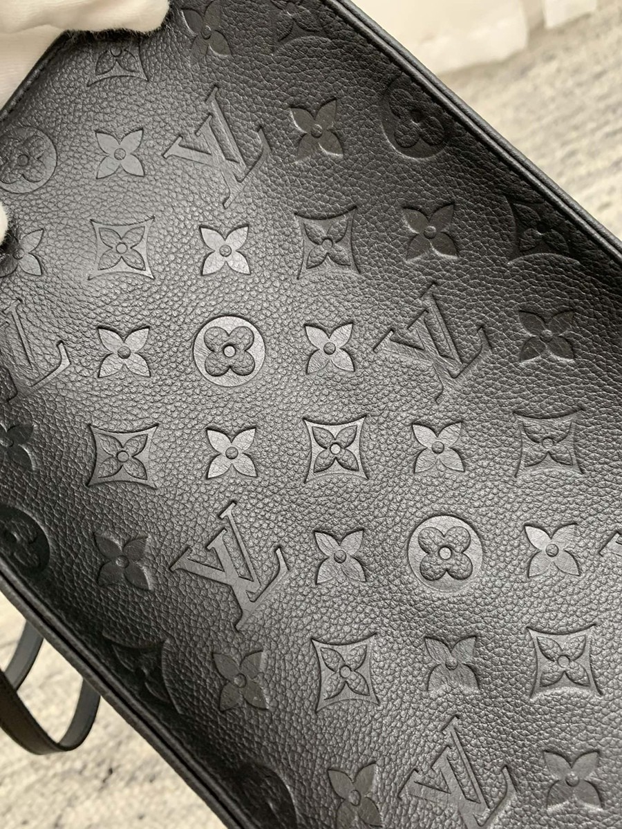 OnTheGo 大號手袋 M44925_17