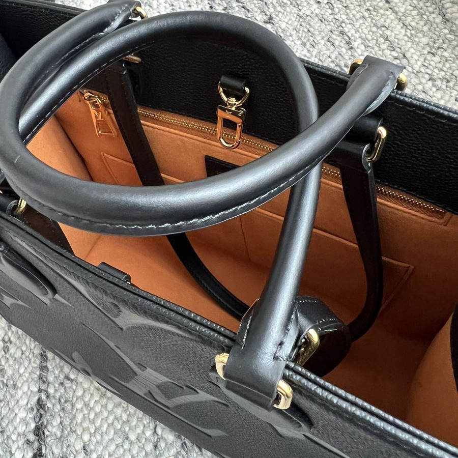 OnTheGo 中號手袋 M45595_12