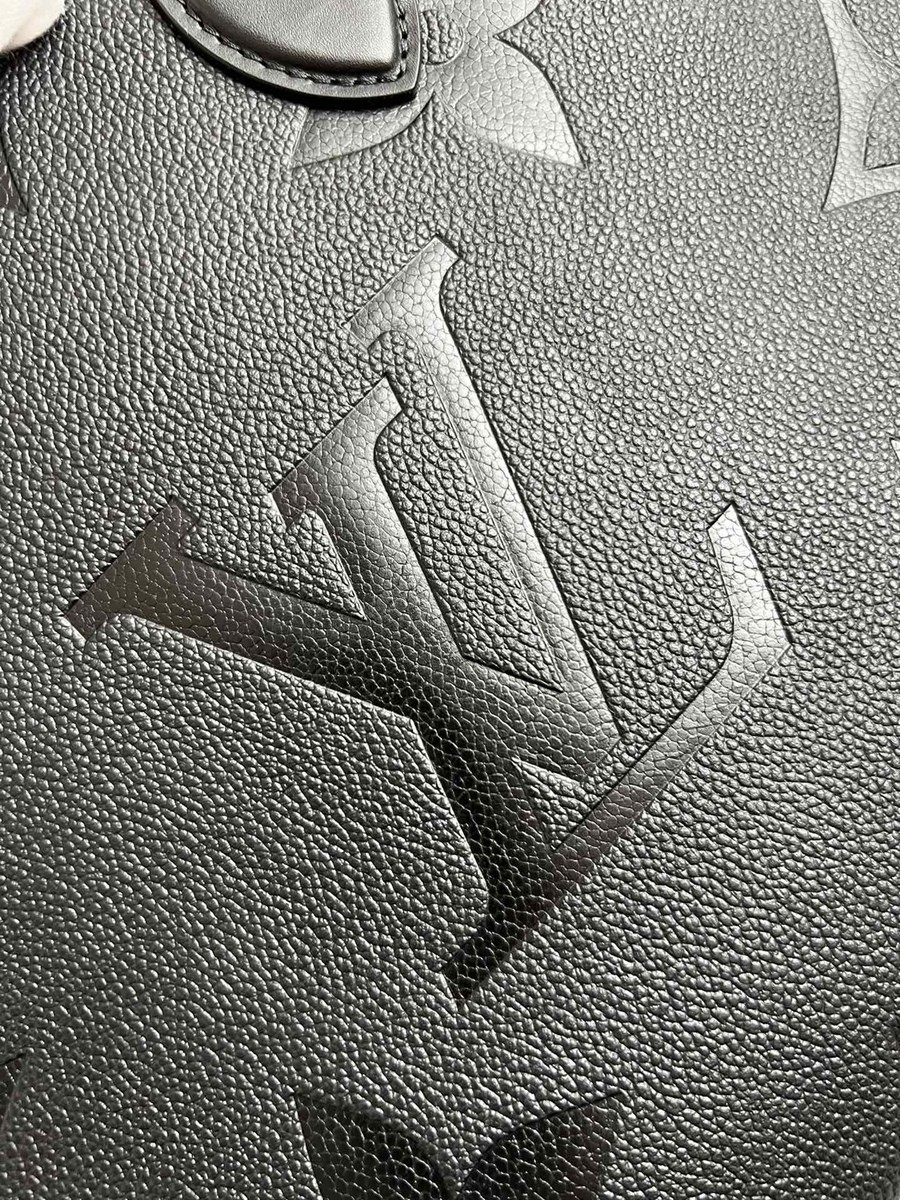 OnTheGo 中號手袋 M45595_16