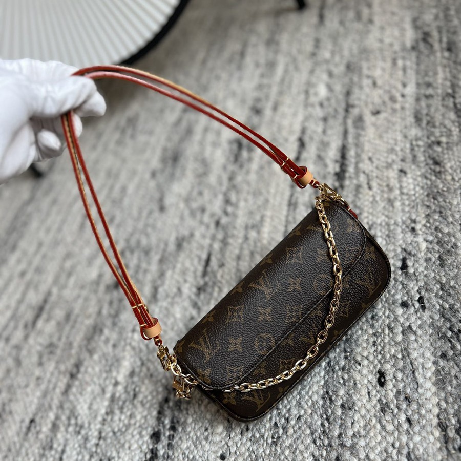 Wallet On Chain Ivy 手袋 M81911_11