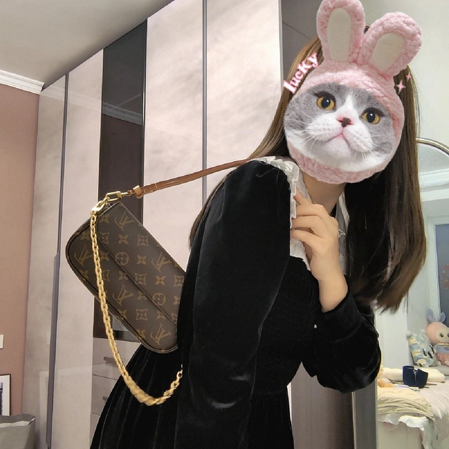 Wallet On Chain Ivy 手袋 M81911_22