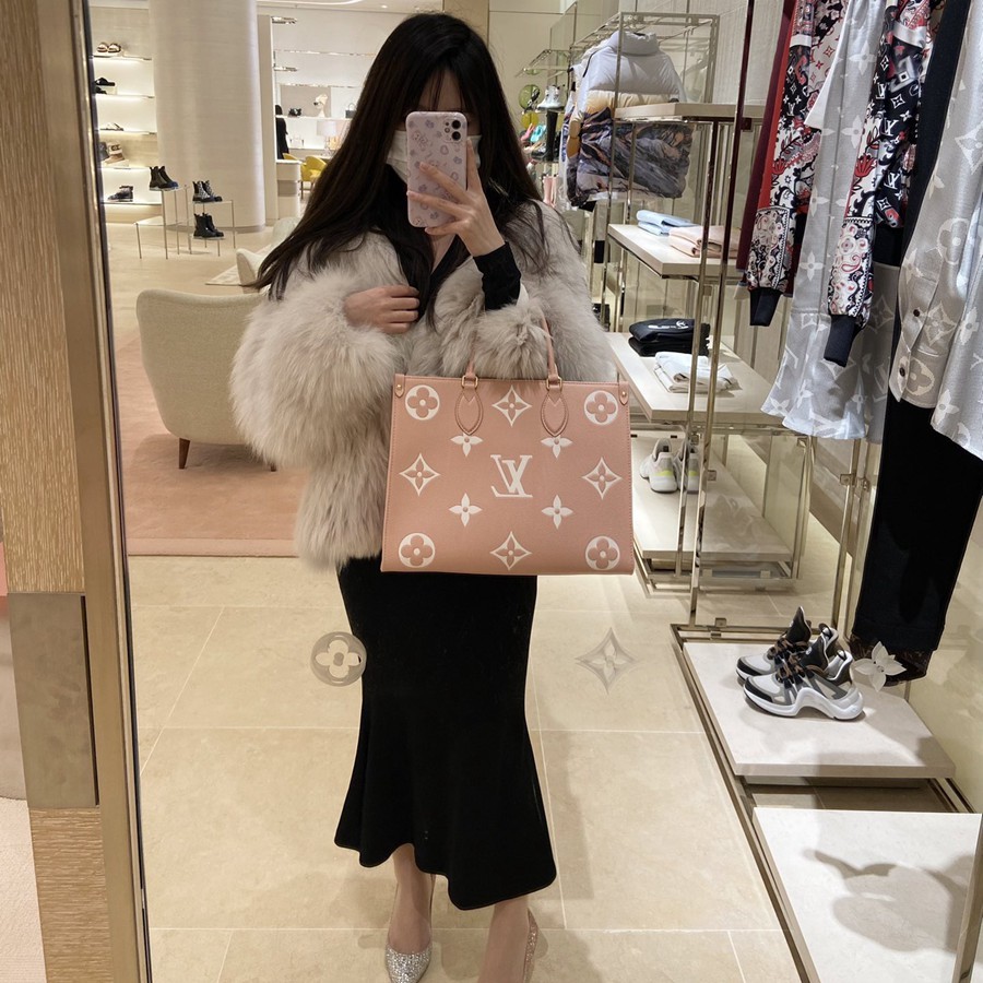 OnTheGo 中號手袋 M46286_21