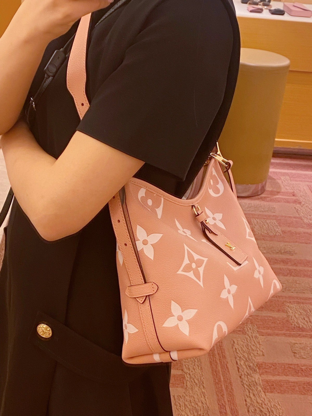 Carryall 小號手袋 M46298_9