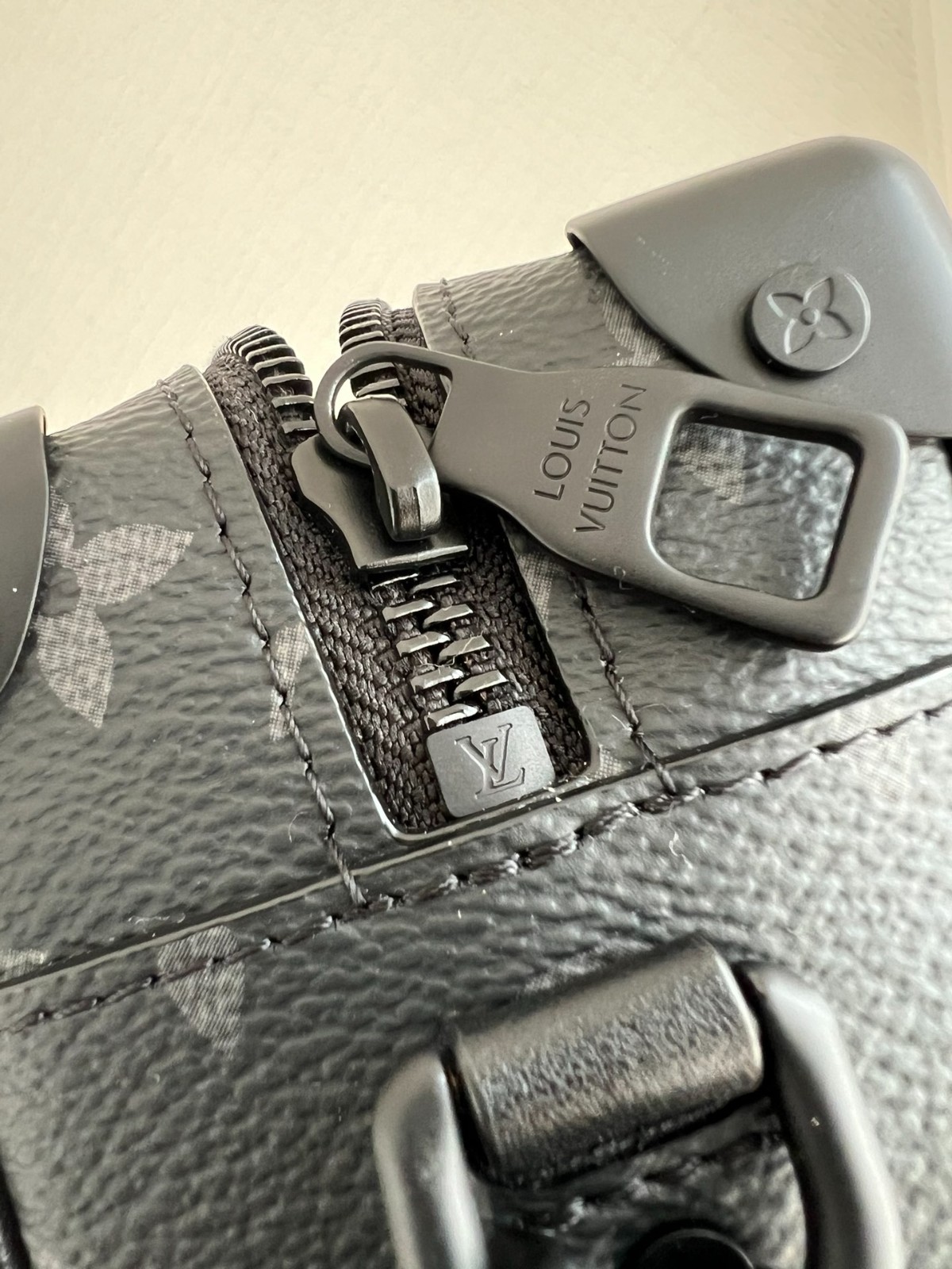 Mini Soft Trunk 鏈條包 M44735_16