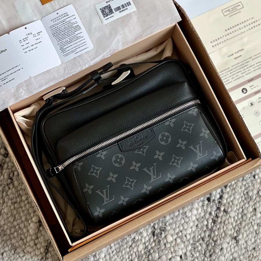 Outdoor 郵差包M30233_12