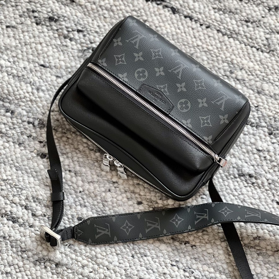 Outdoor 郵差包M30233_2